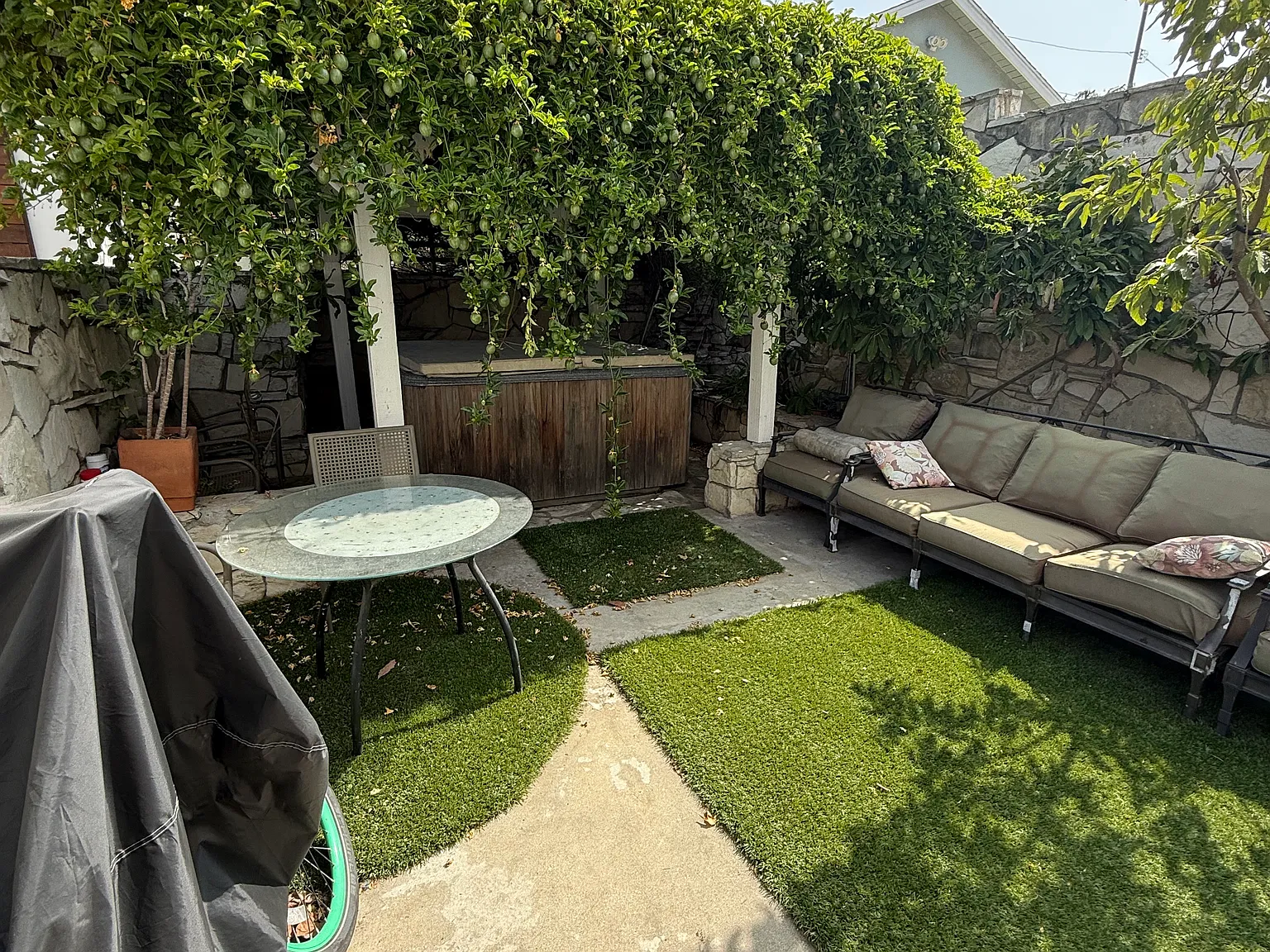 N Maria Ave, Redondo Beach — Photo 4