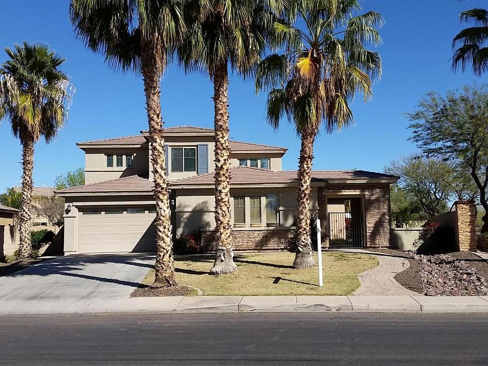 1st image of 1328 E Kingbird Dr