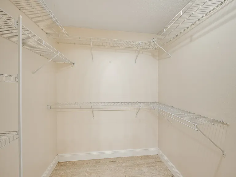 537 Mason Dr — Photo 23