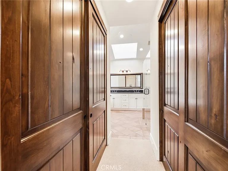1918 Harriman Ln — Photo 22