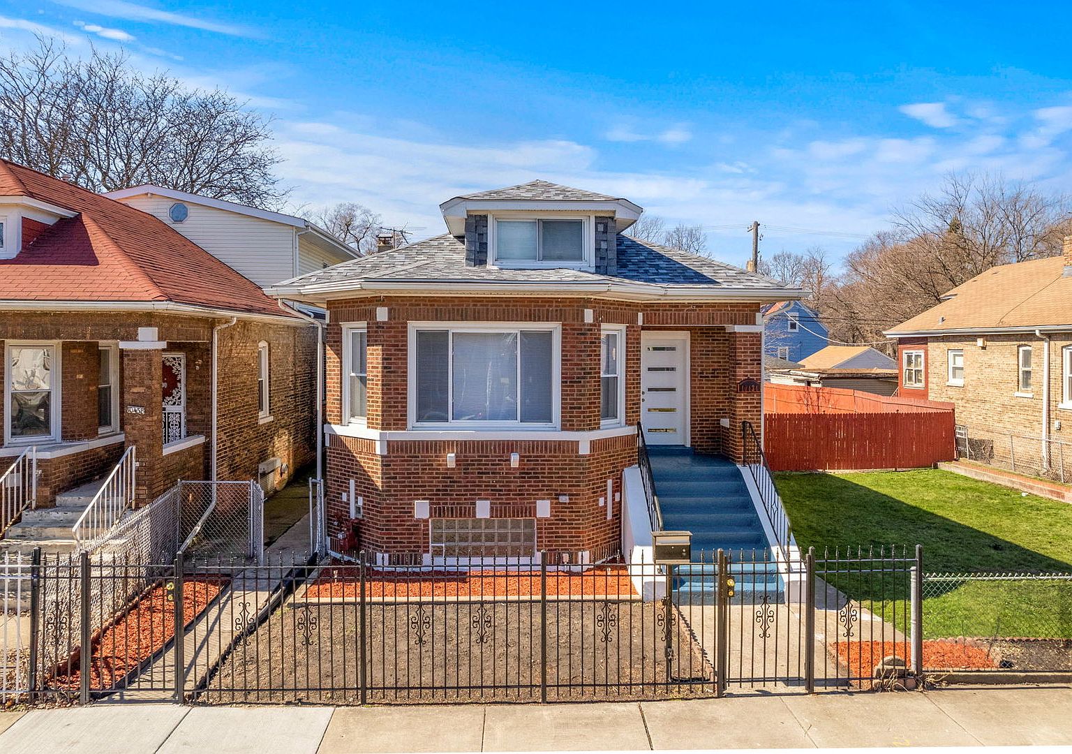 10434 S Calhoun Ave, Chicago, IL 60617 Zillow