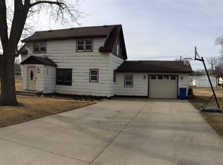 604 Lac Qui Parle Ave N, Canby, MN 56220
