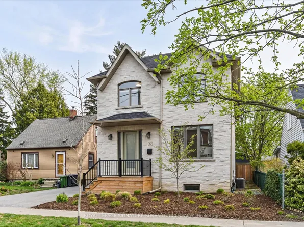 20 Warvet Cres, Toronto, ON M4B 1P3