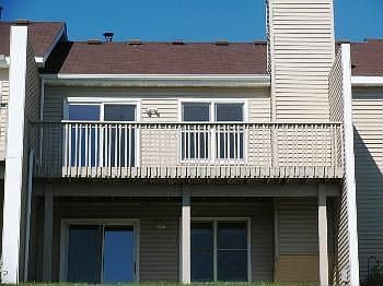 5th image of 10279 Arrowwood Dr