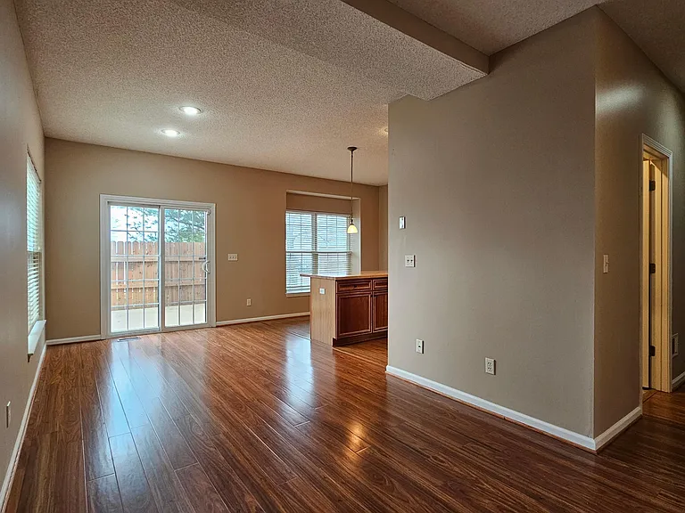 7831 W 158th Ct — Photo 8