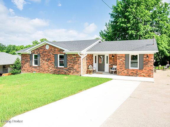 2nd image of 136 Goodloe Ave
