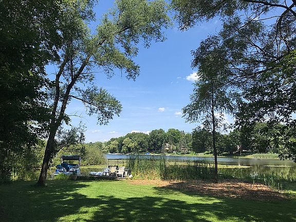 4th image of 3360 Kniard Dr