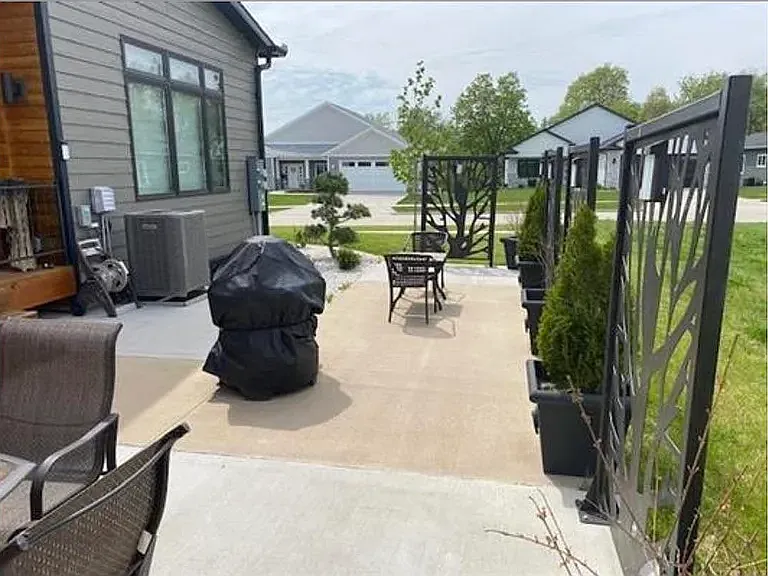 704 American Pharaoh Dr — Photo 13