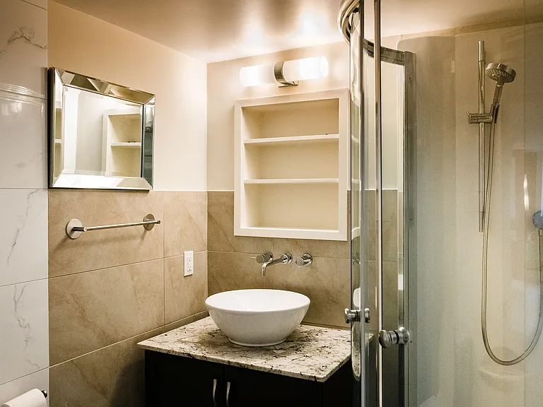 1135 W 27th Ave — Photo 13