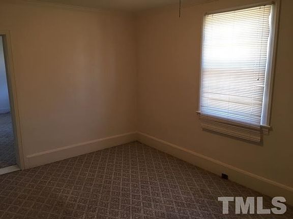 2nd image of 404 E Holt St