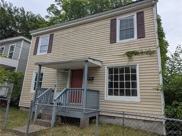1224 McKenzie St, Petersburg, VA 23803