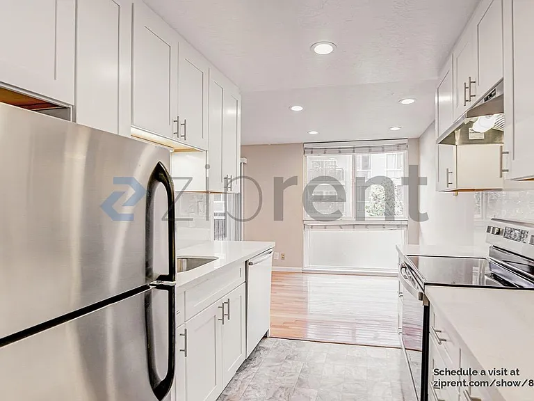 181 Del Medio Ave #112 — Photo 6