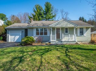 15 Cherry Ln, Glenville, NY 12302