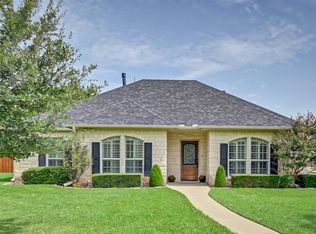 506 Emma St, Grandview, TX 76050