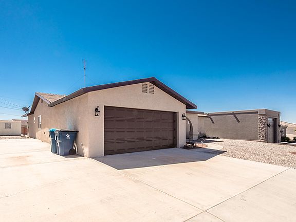 3rd image of 2864 Thistle Dr