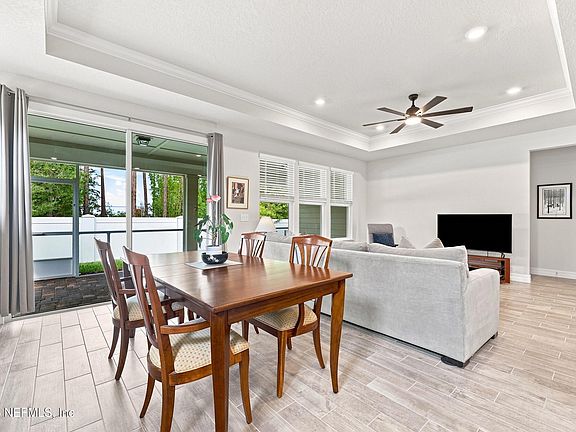4th image of 11030 TOWN VIEW Drive