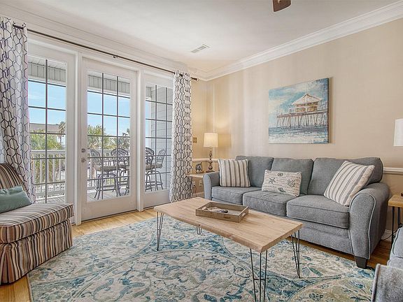 3rd image of 106 Arctic Ave #3C