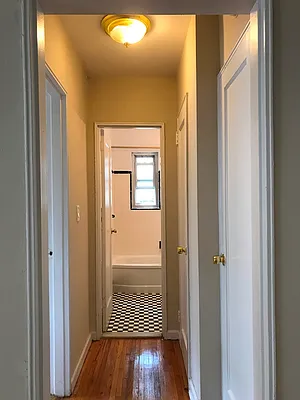 Rented by Prime Realty | media 31