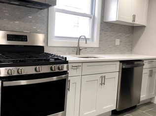 31 E 2nd St, Bayonne, NJ 07002
