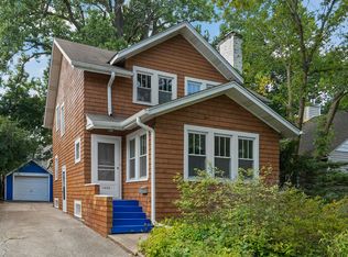1464 Lincoln Pl, Highland Park, IL