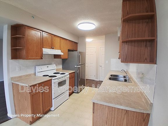 2nd image of 7121 80th Ave NW