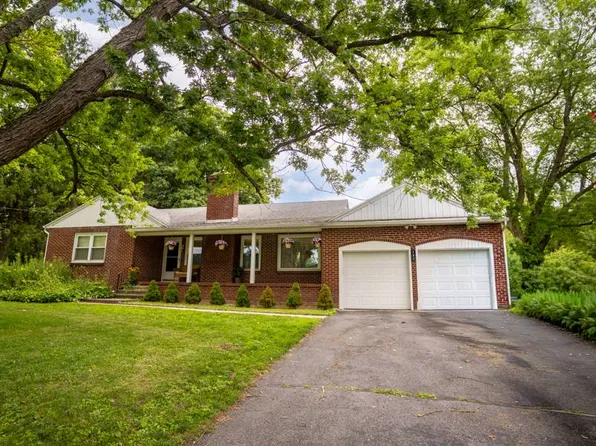 193 Route 236, Halfmoon, NY 12065