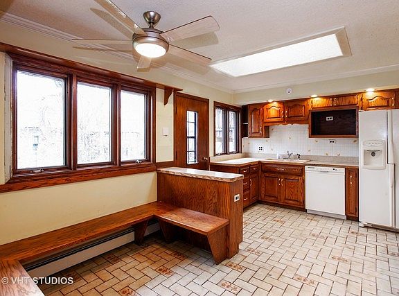 5th image of 9040 S 85th Ave
