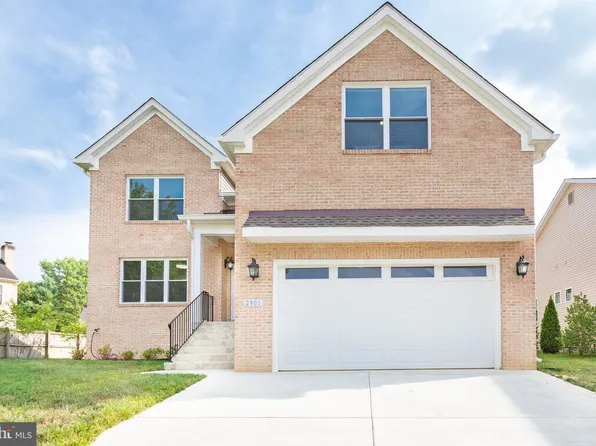 2901 Dunbar St, Alexandria, VA 22306