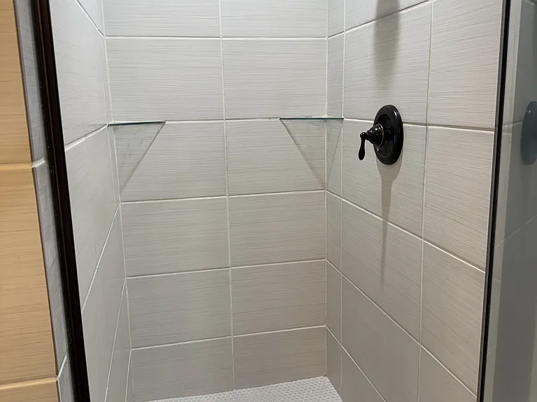 105 Willow Brook Dr — Photo 8