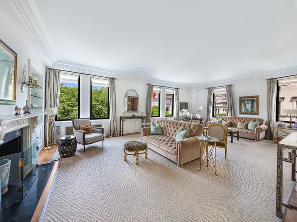 988 5th Ave Fl 4, New York, NY 10075