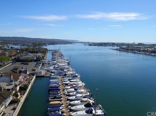 2476 Bayshore Dr, Newport Beach, CA 92663