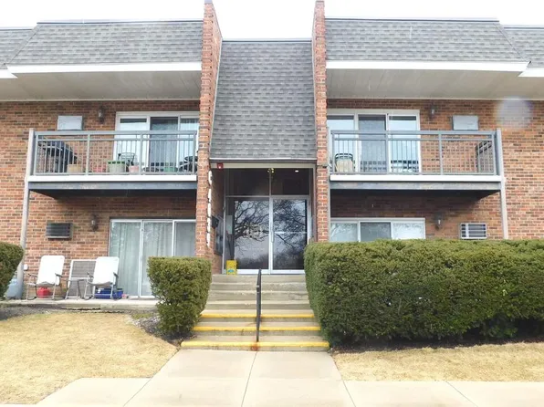 4039 Saratoga Ave APT C110, Downers Grove, IL 60515
