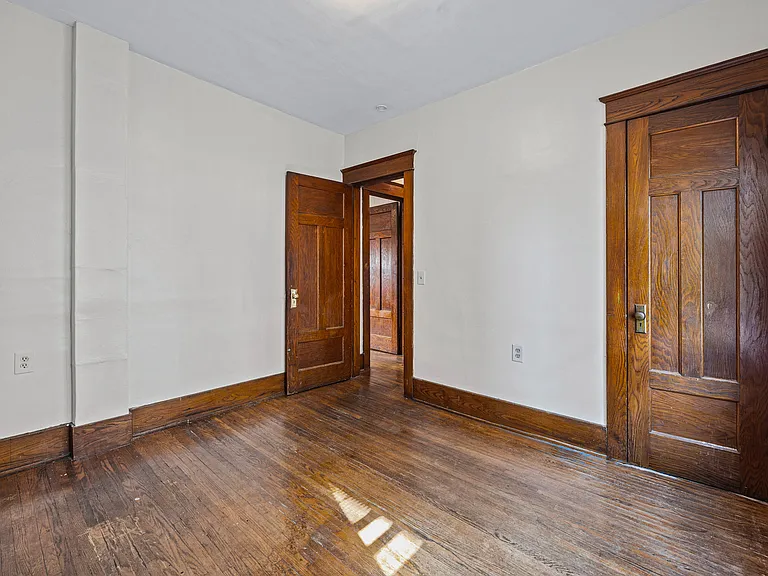 310 Ridgeway Ave #1 — Photo 13