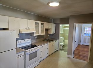 46-48 Highland Ave #3R, Chicopee, MA 01013