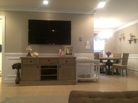 4th image of 232 Blaine Ave APT 2