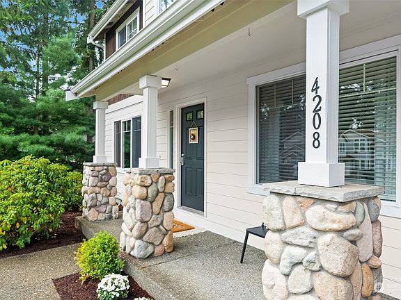 2nd image of 4208 19th Avenue NW