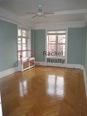 Rented by Rachel Realty | media 29