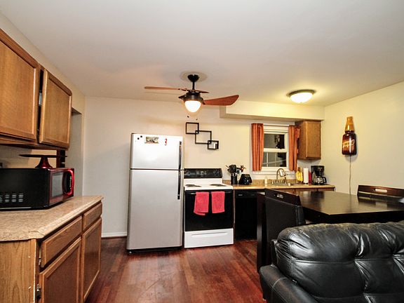 5th image of 56 E Garfield Ave