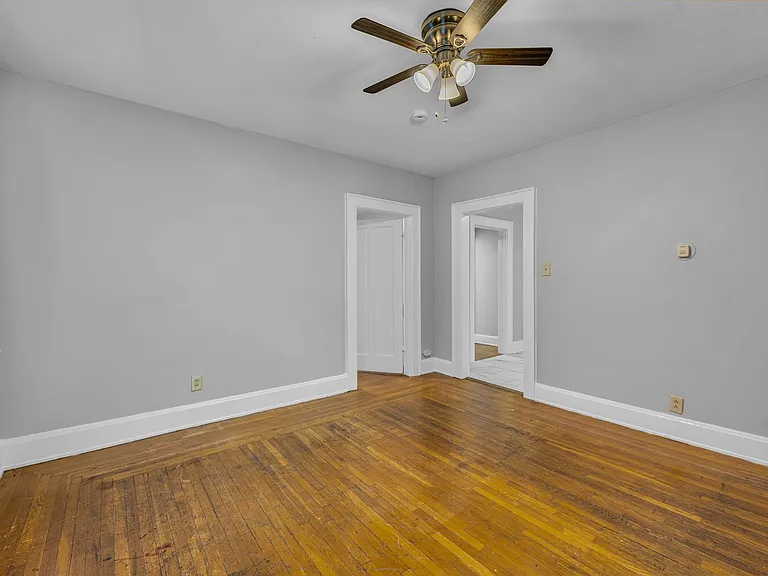 1026 Schiff Ave — Photo 7