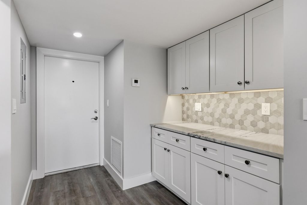 1012 N OCEAN Boulevard #202, photo 6