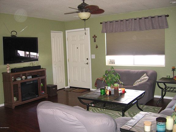 3rd image of 6221 N Old McDonald Dr