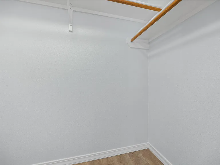 11304 Avering Ln — Photo 14