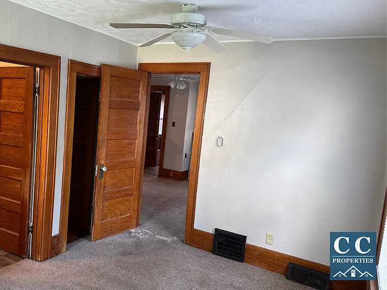 3605 4th Ave — Photo 4