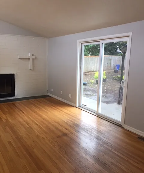 11940 SW Douglas St — Photo 7