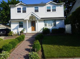 738 Decatur Street, Uniondale, NY 11553