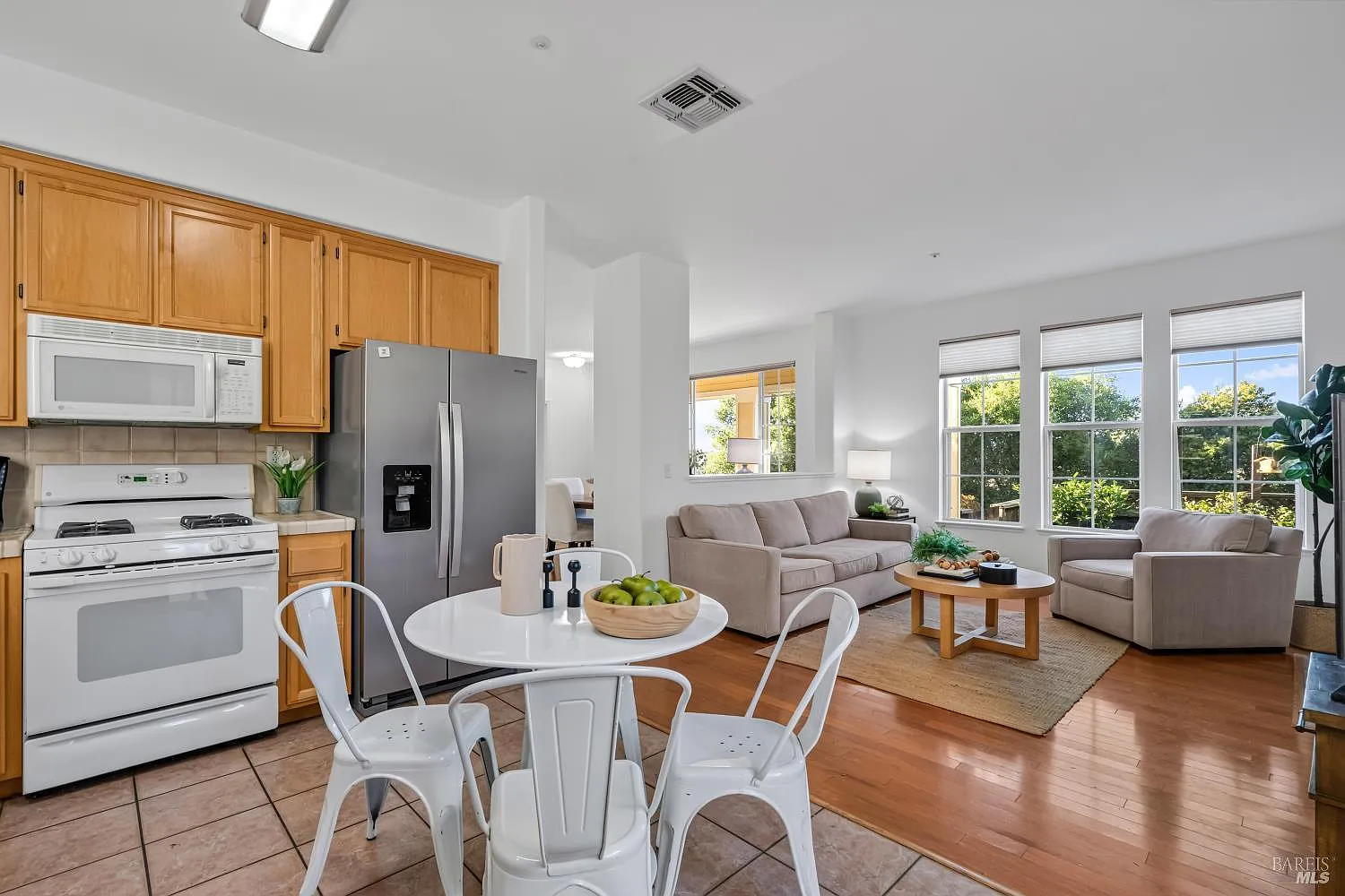 1073 Warren Drive - Photo 12