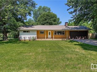 106 E Allen Pl, Farmington, AR 72730