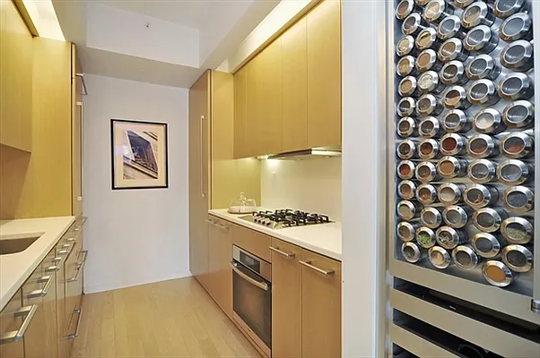 Sold by Citi Habitats | media 11