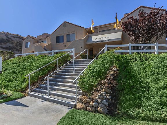 3rd image of 28819 N Prairie Ln APT 101