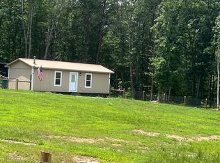 851 Little Hurricane Ln, Monterey, TN 38574